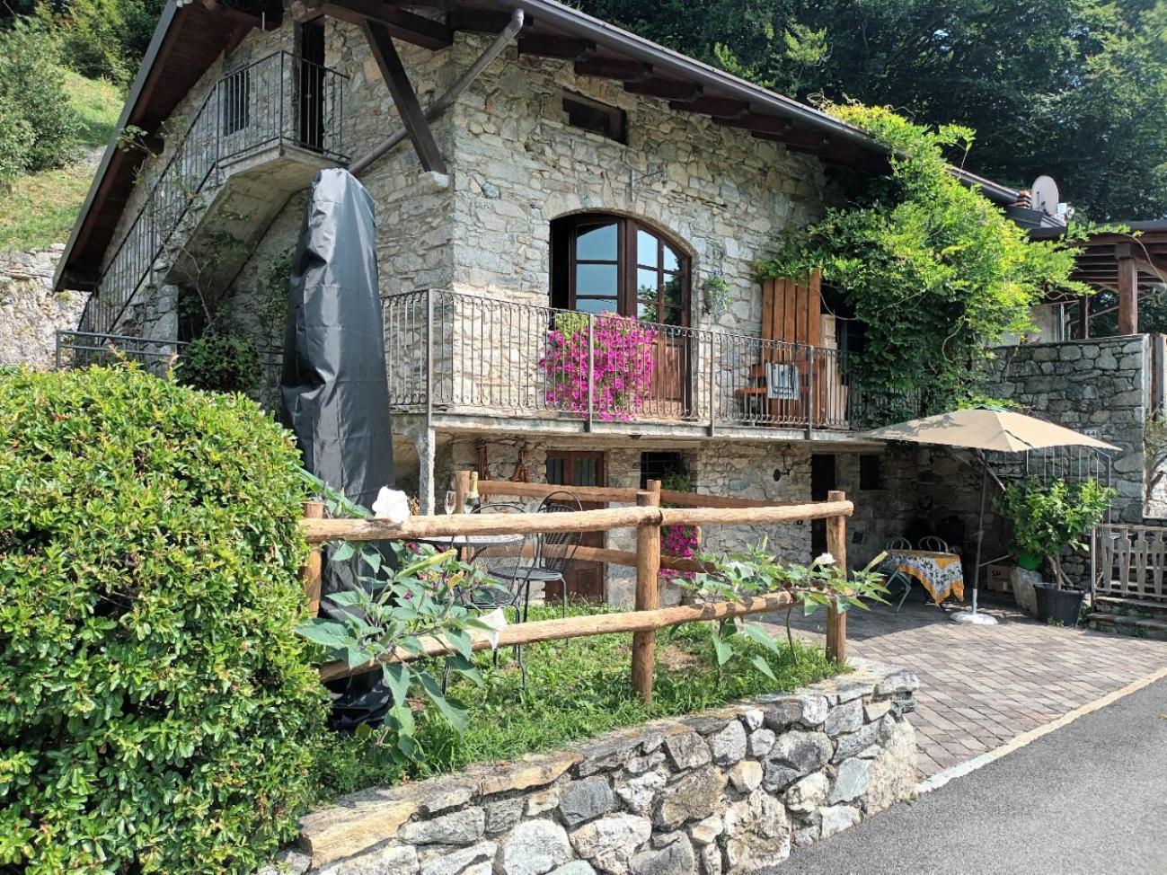 Farmhouse Of Grandfather Chek Bellagio Exterior foto